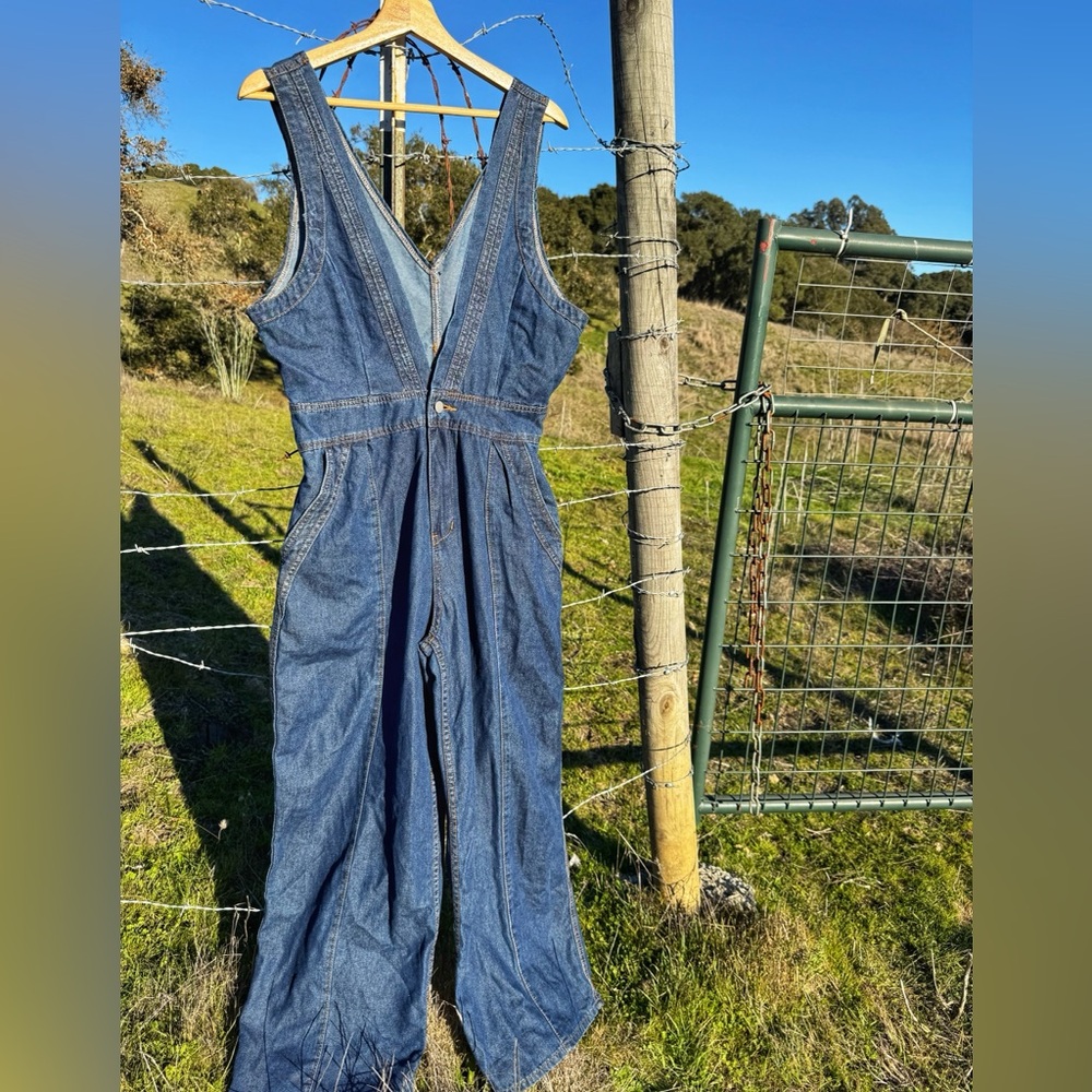 Vintage western denim jumpsuit. Size medium/large